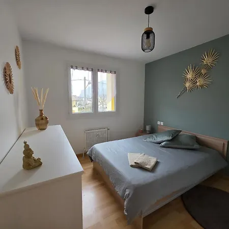 Appartement Climatise 4 Personnes Sisteron Exterior photo